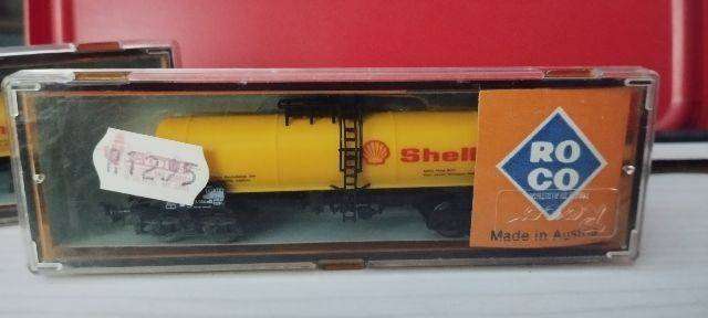 Roco DB Bogie Petrol Taker - Shell - 2364A - N Gauge