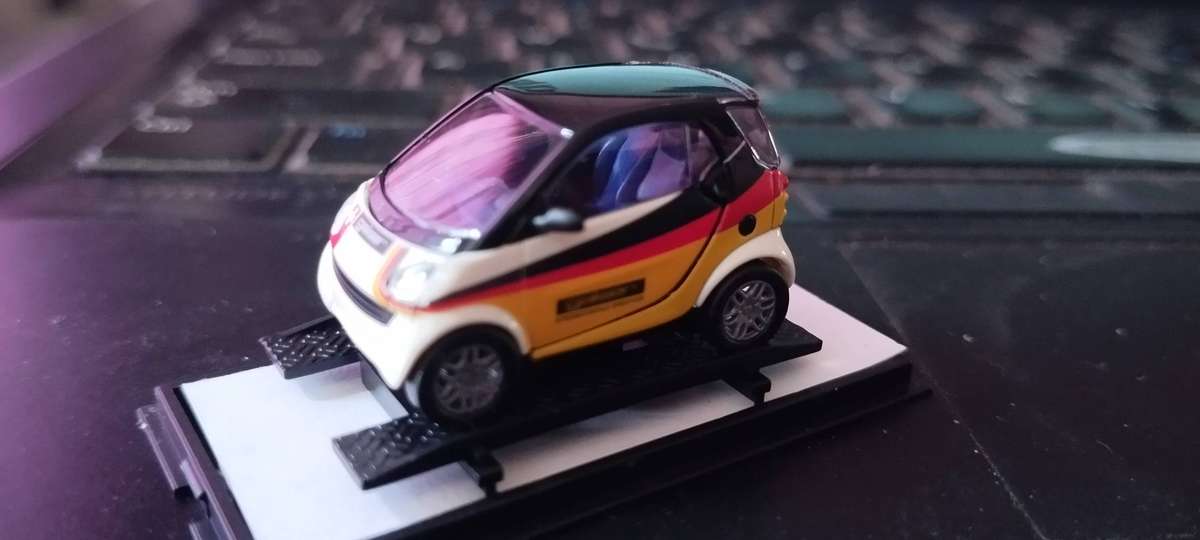 Busch Smart City Coupé - Spedition Gaiser - 1/87 Scale