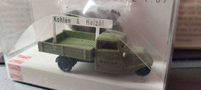 Busch Tempo Drierad (Three Wheeler) Coal Transporter - 1/87 Scale