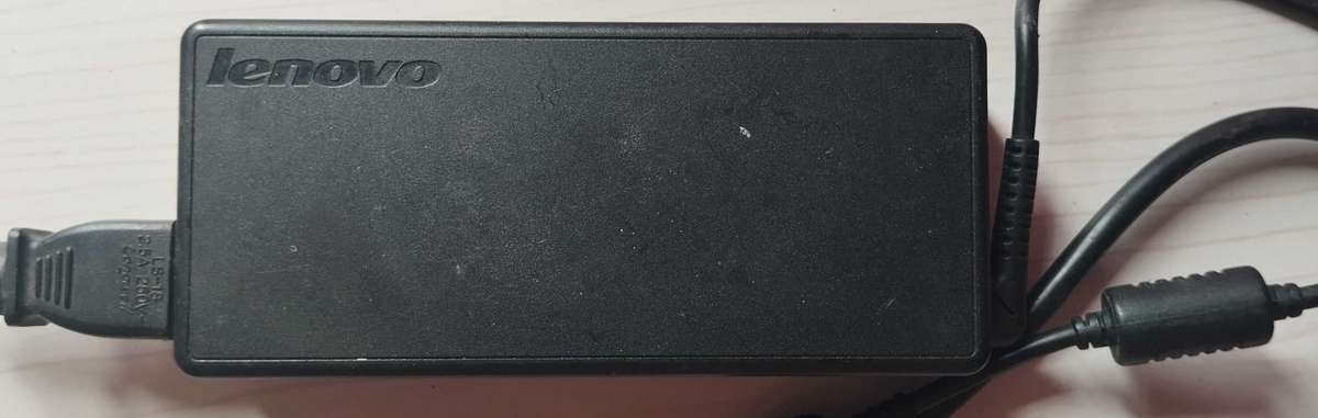 Lenovo AC Laptop Power Adaptor Model ADL135NCD3A