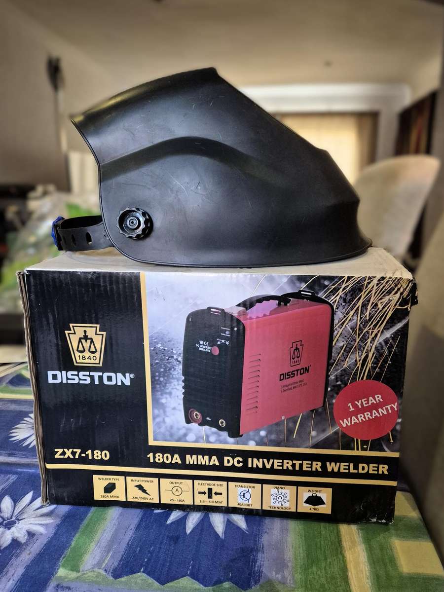 Disston Inverter Welder and Welding Helmet