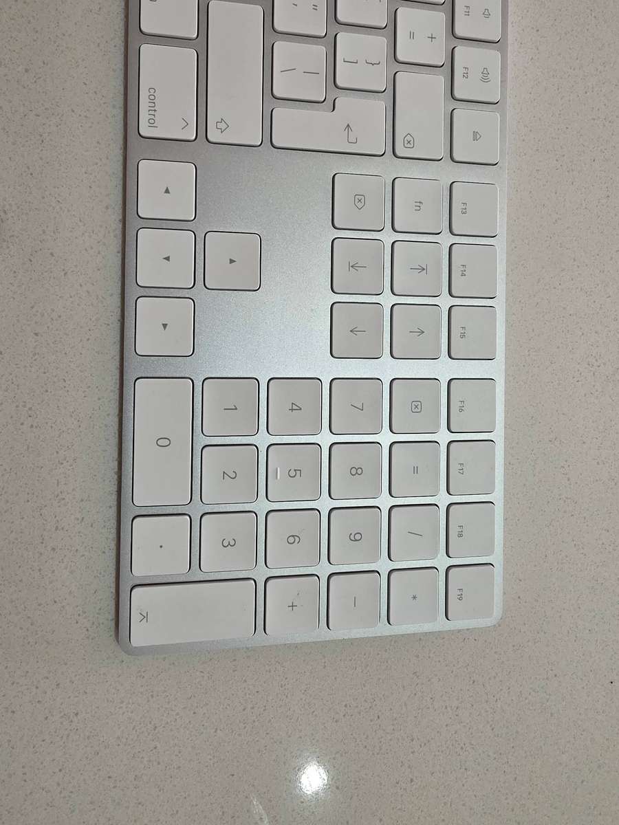 Apple Magic Keyboard