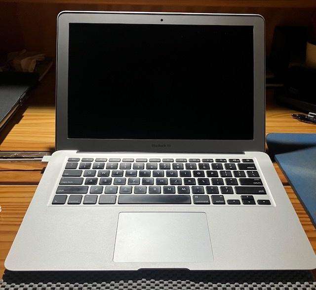 Apple MacBook Air