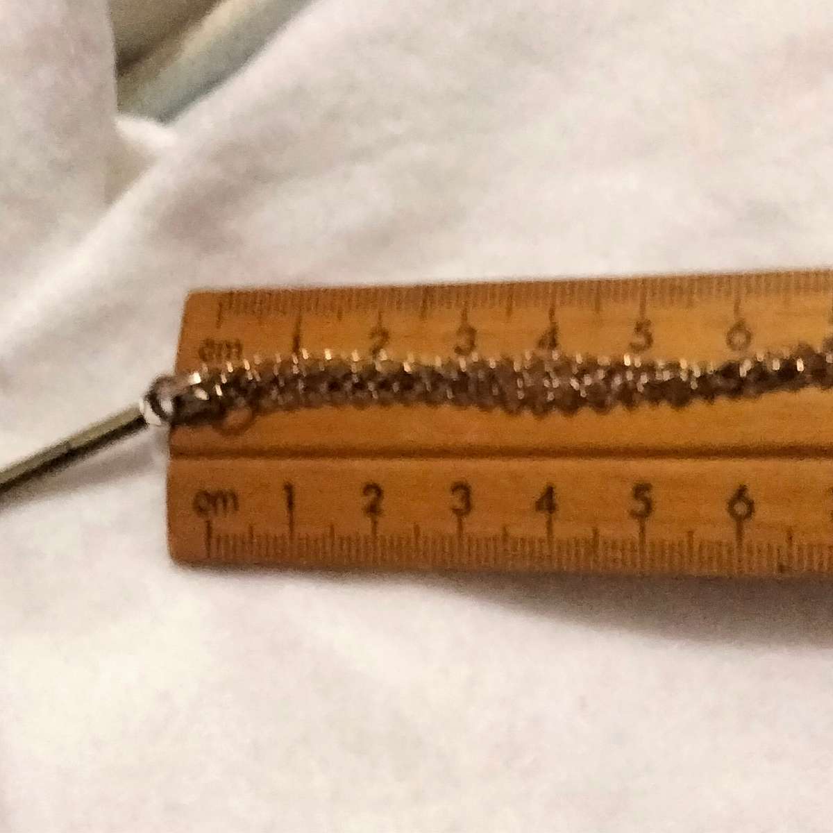 Necklace 1980 CAMEO 3D Glass Amethyst fab Rhinestones in flowers+leaves rope trim chain gold tone