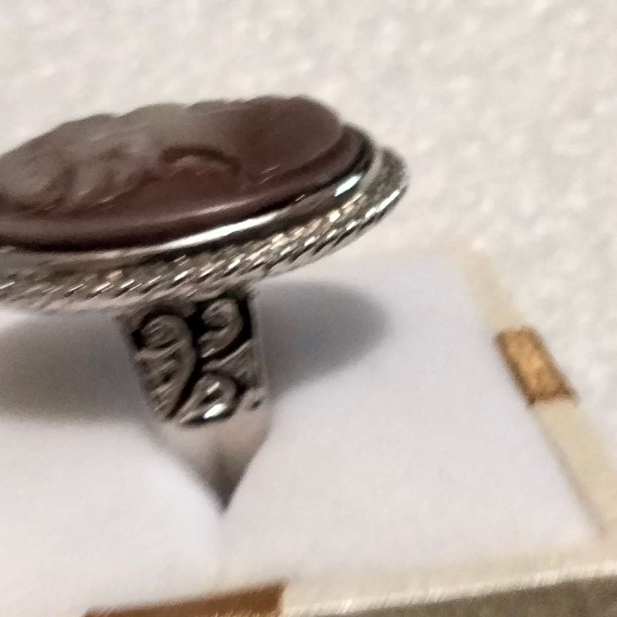 Dress RING Vintage White on purple composite Purple Cameo