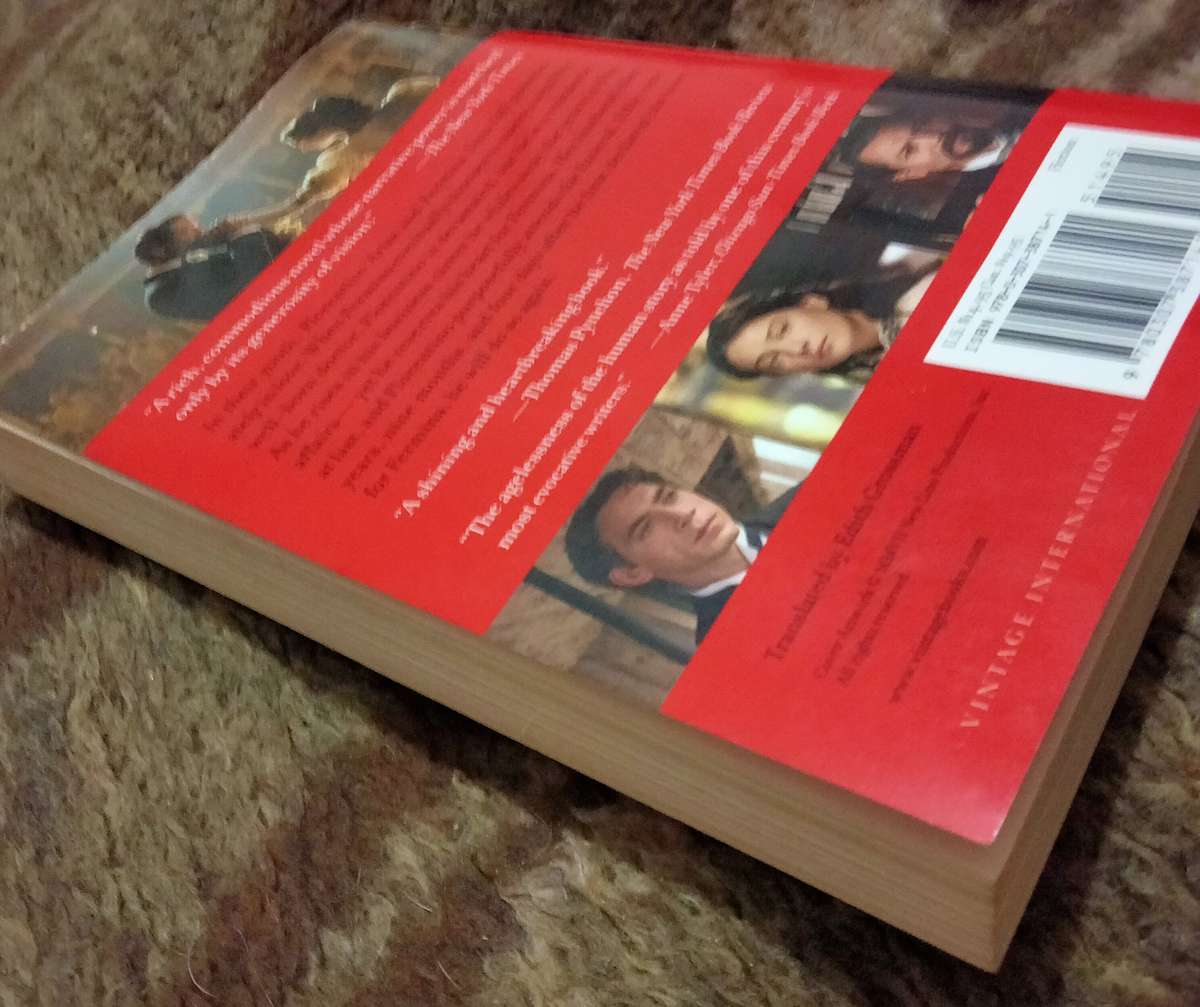 Love in the time of Cholera PB 1988 soft cover Pre-owned