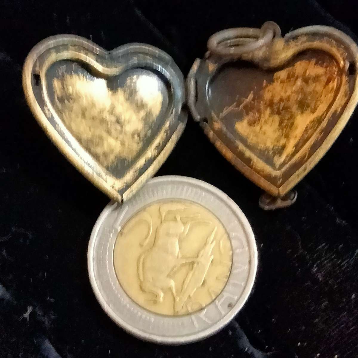 Pendant Heart Double sided hinged Nouveau style oxidised tone+1 chain metal tone+COIN Purse