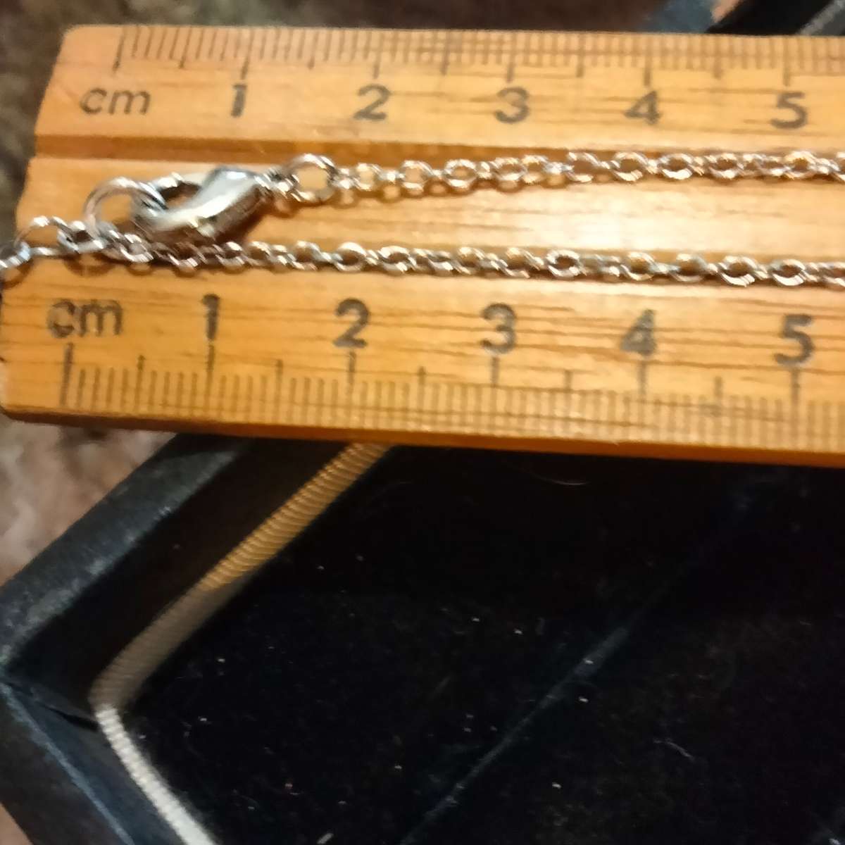 Necklace Crystals Flower synthetic Petals colourful palette - setting gold tone