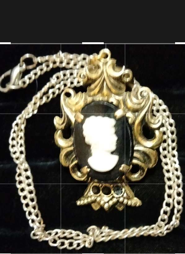Necklace -Cameo Pendant 3 stonesFiligree  composite black Lobster clasp metal chain
