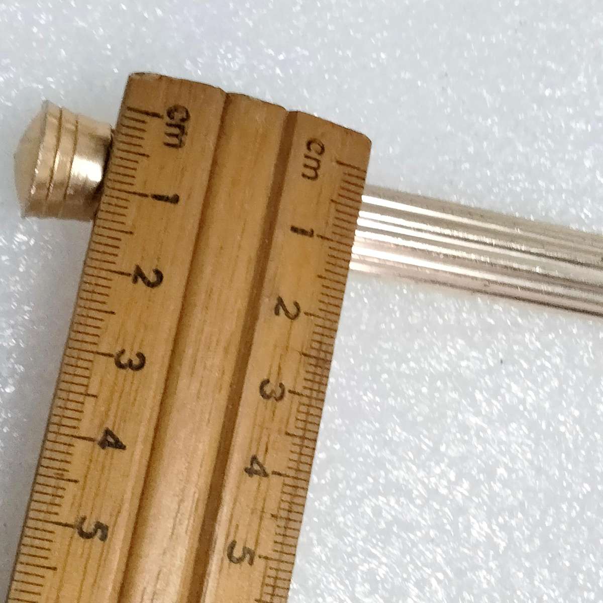 Mirror+Brush2 piece Set Vanity dressing table decor Blue floral Vintage 1960s Gilding loss