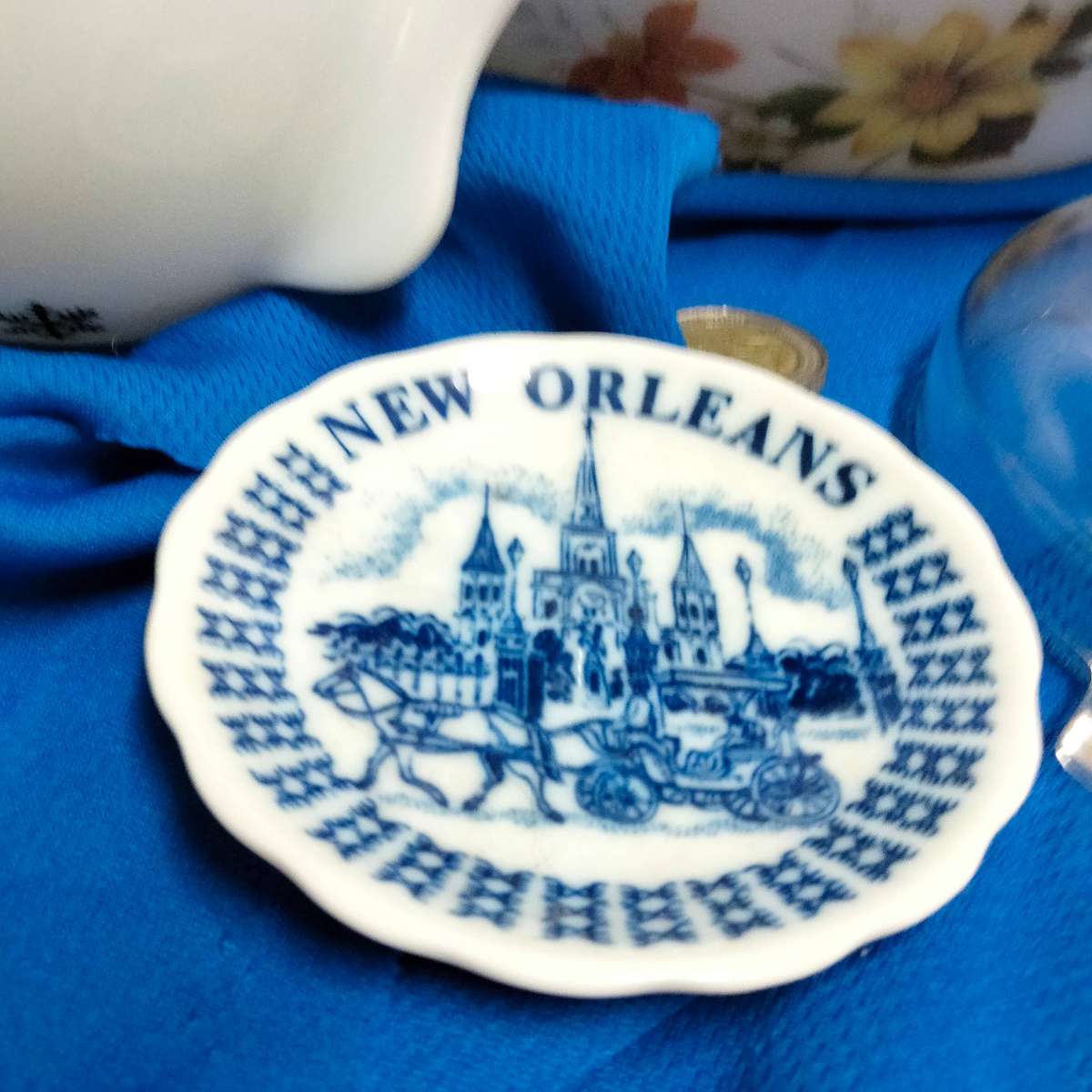 4 mix JAJ Milk 2 bowls Mixing glass+aLid+Souvenir ceramic mini plate LOOK At My BUY NOW - NO WAITING