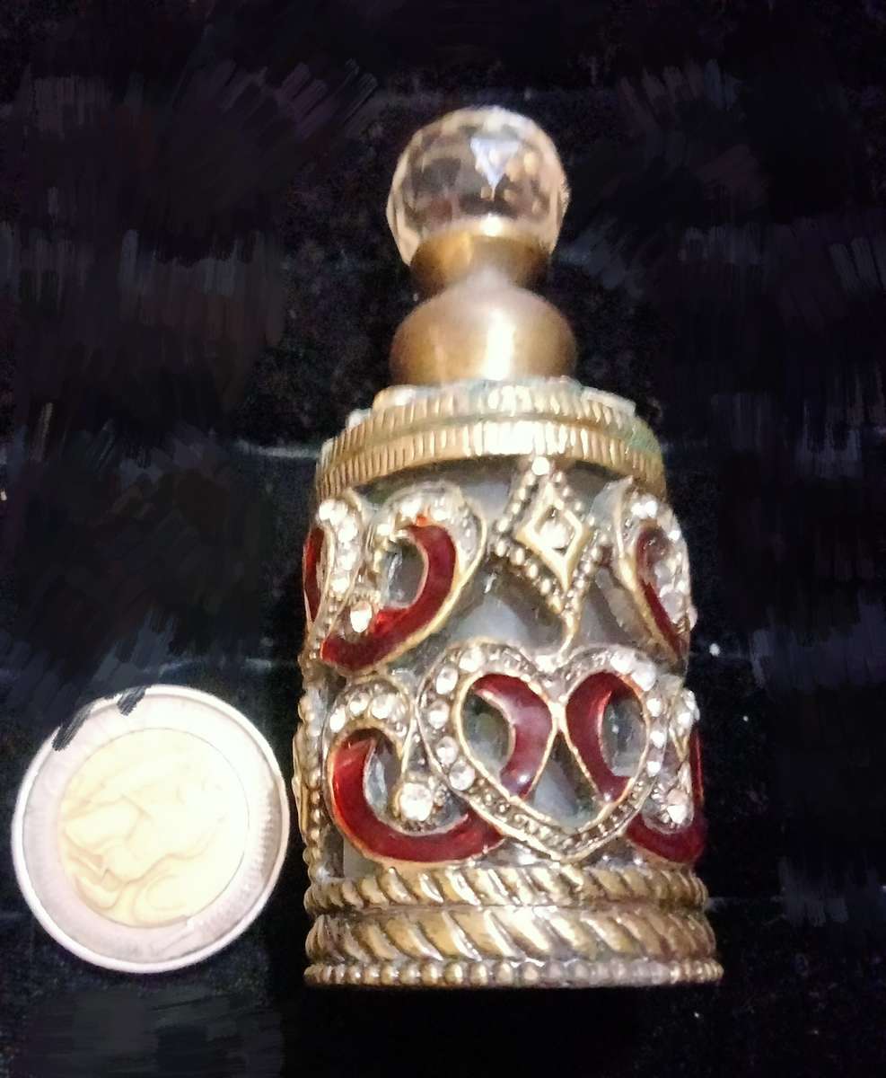 PERFUME bottle HEARTS crossover Red Enameled+Crystals+Stoper finial faceted Crystal + metal dauber