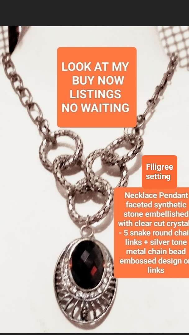 Necklace Pendant filigree Faceted synthetic stone crystal embellished 5 snake round links on beaded