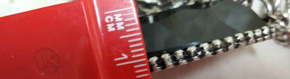 NECKLACE- STUNNING -LARGE black PENDANT studded silver tone synthetic + Chain Chunky SILVER tone