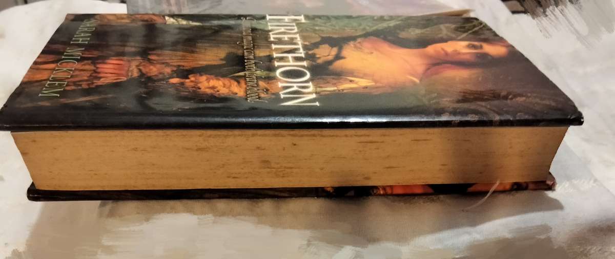 Book1 FIRETHORN+2 WILDFIREdesire+magic can both draw blood Sarah MicklemLOOK AtMy BUY NOW-NO WAITING