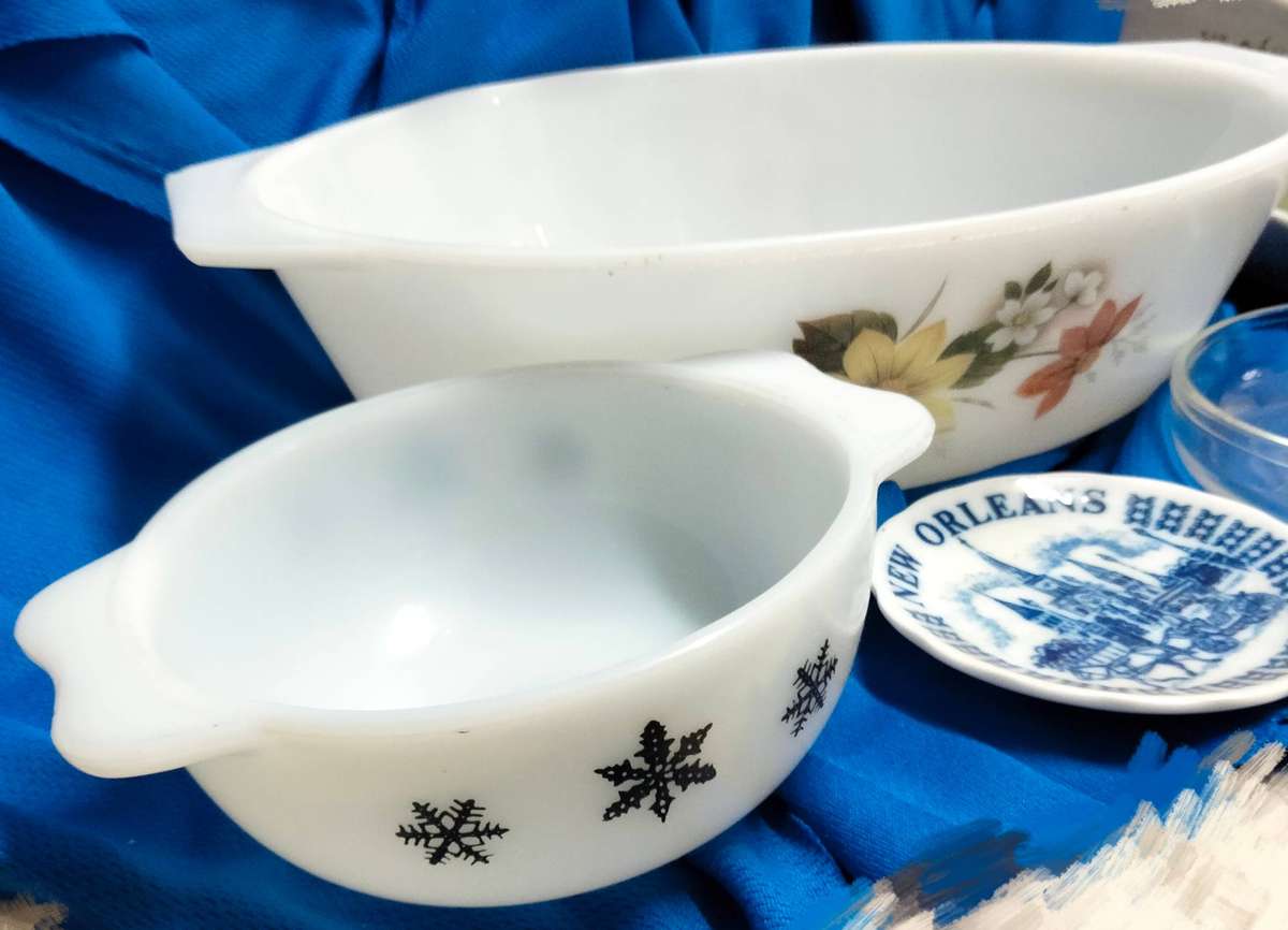 4 mix JAJ Milk 2 bowls Mixing glass+aLid+Souvenir ceramic mini plate LOOK At My BUY NOW - NO WAITING
