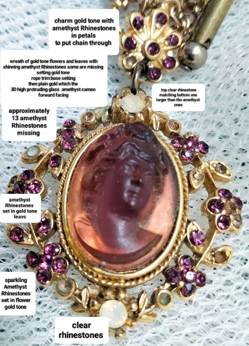 Necklace 1980 CAMEO 3D Glass Amethyst fab Rhinestones in flowers+leaves rope trim chain gold tone