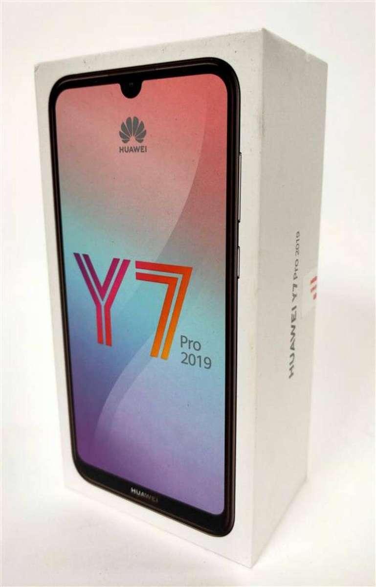 (BRAND NEW) Huawei Y7 Pro Dual Sim Midnight Black  (SEALED BOX)