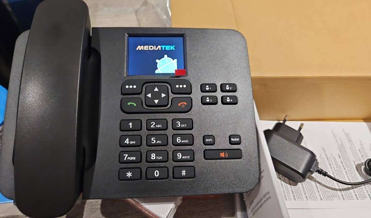 4x D-Link FLLA Desk Cellular Phones | Android / Wi-fi Hotspot Built in / FM Radio | (SOLD-AS-IS)