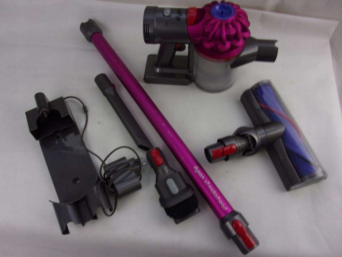 Dyson V7 Motorhead - Advanced Cordless Stick Vacuum Cleaner - Fuchsia, Nickel