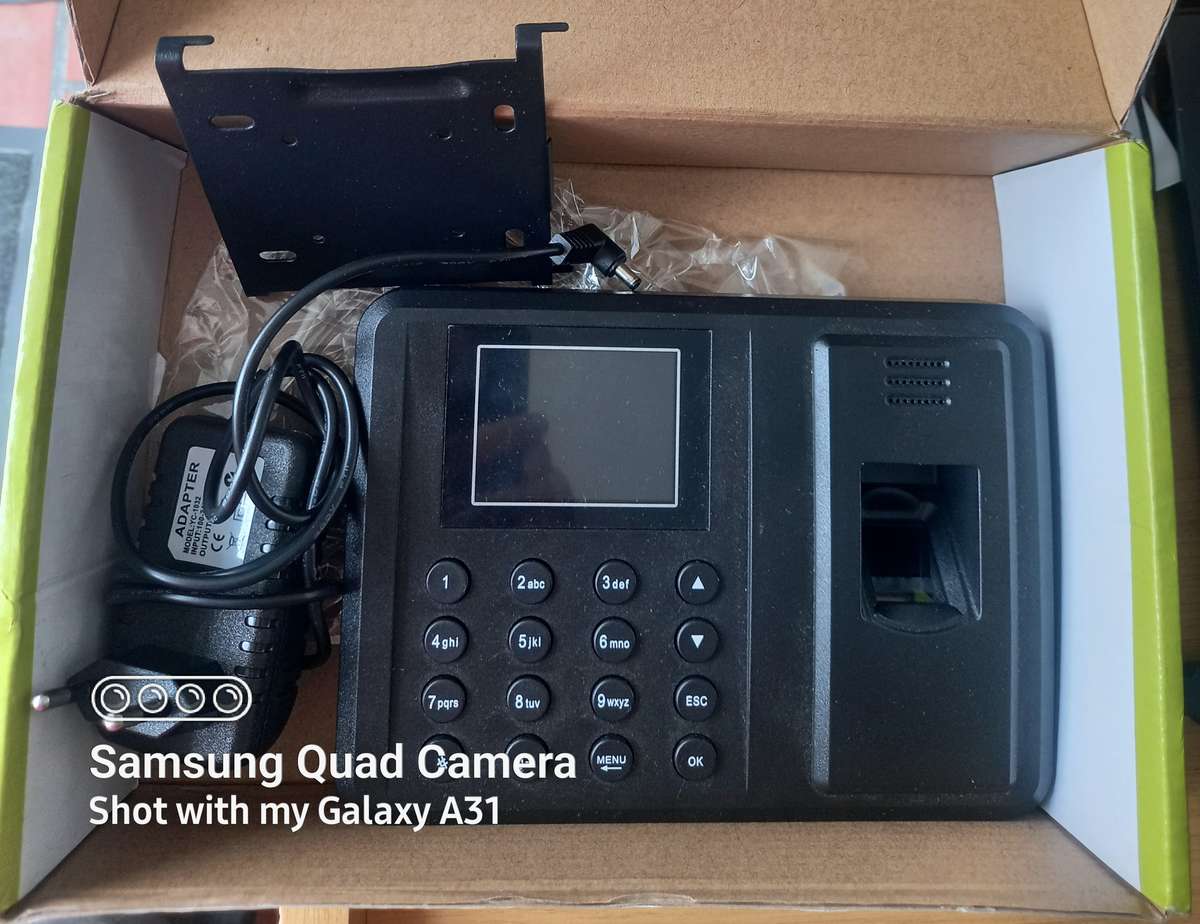 Fingerprint Time Attendance Machine System