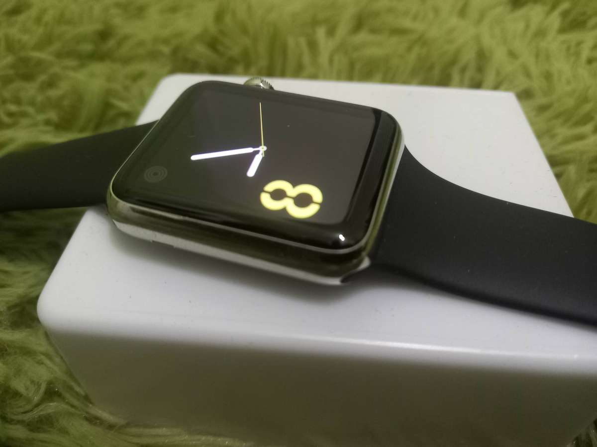 APPLE WATCH SERIES 1 - 42MM - STAINLESS STEEL