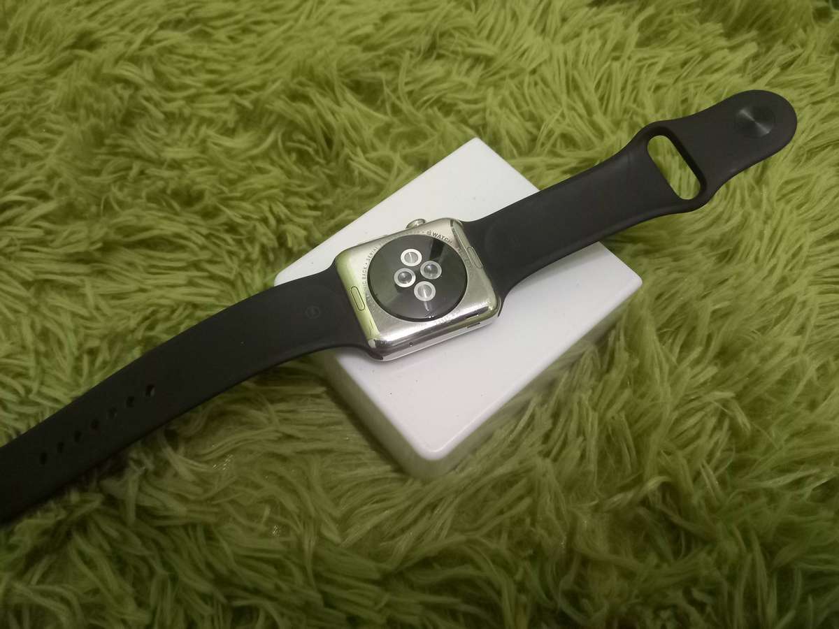 APPLE WATCH SERIES 1 - 42MM - STAINLESS STEEL