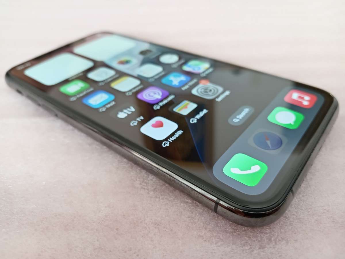 Apple iPhone 11 Pro - 64GB - Space Grey