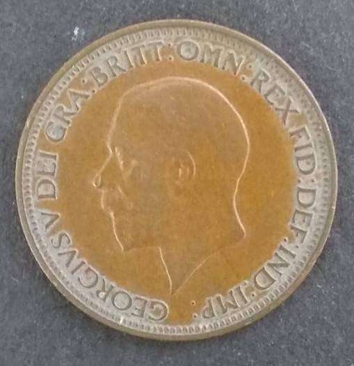 Great Britain - 1936 - ½d half penny copper coin Geo V. Clean condition . fine appearance . Q5013 .