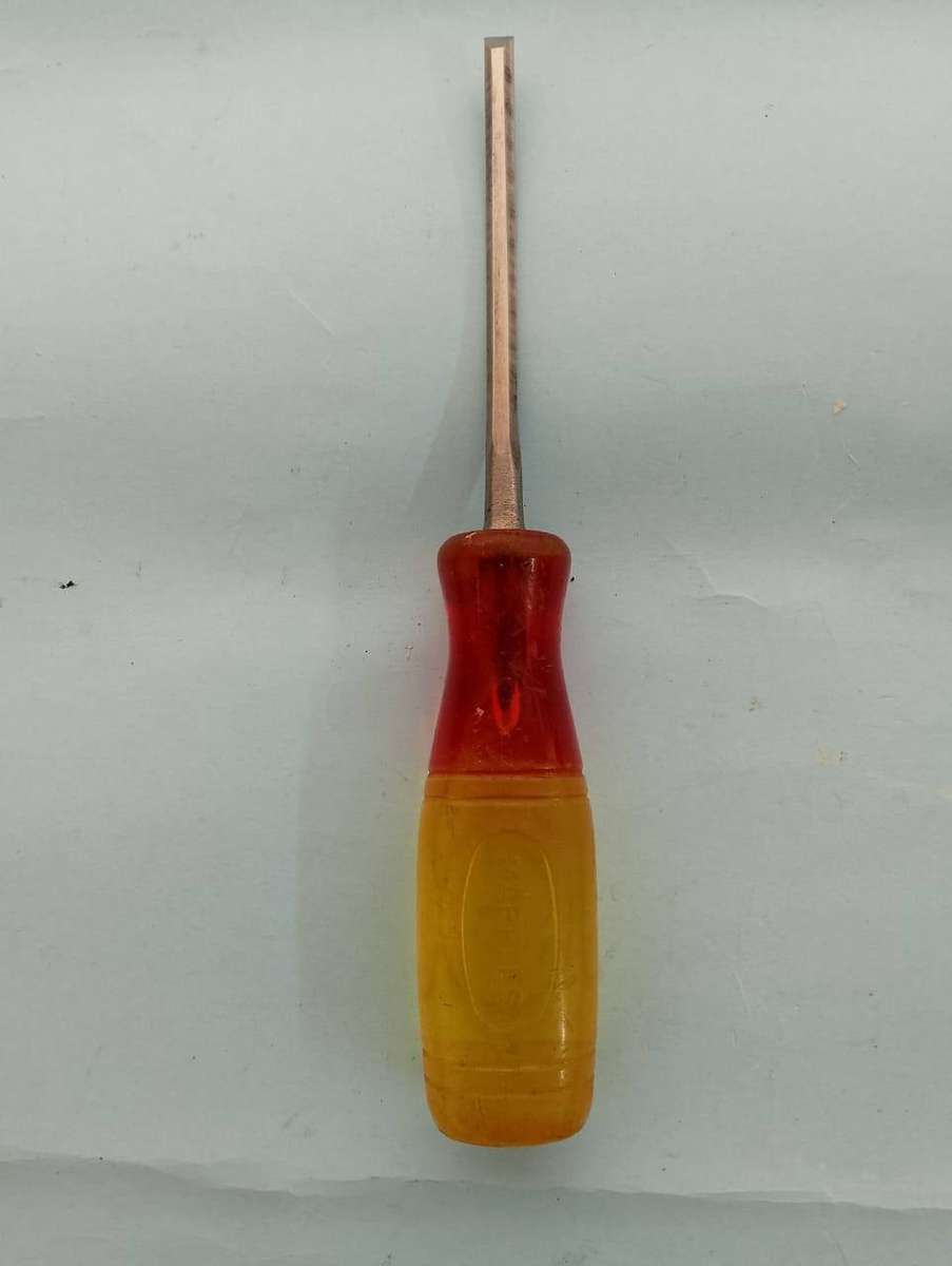 Marples - Chisel 6 mm Bevel edged fine used condition .