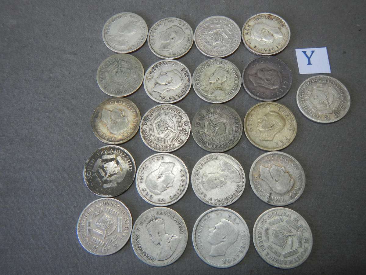 80 % SILVER - 21  SIXPENCE - SA UNION - 1923-1950