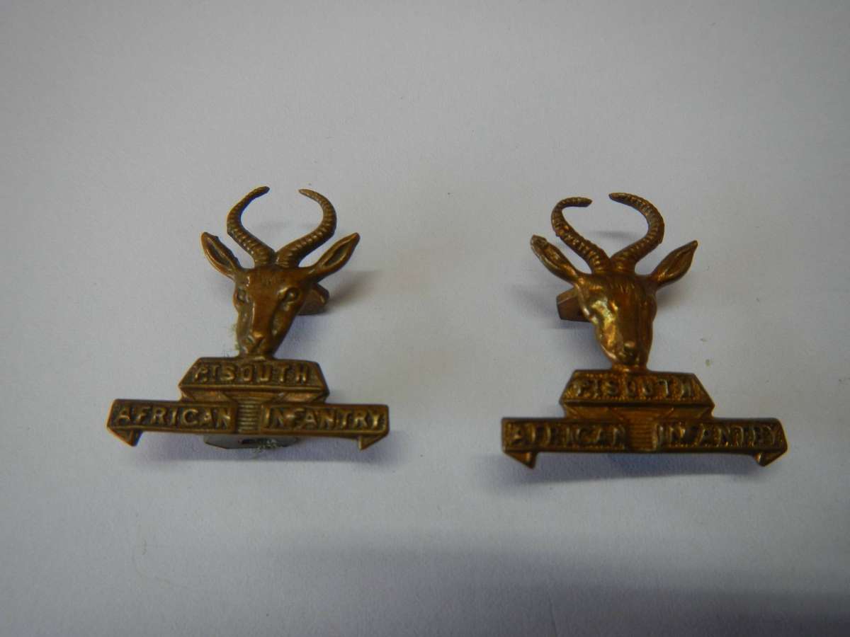 WW1  -  1st South African infantry Regiment pair collar badges - condition as per photos