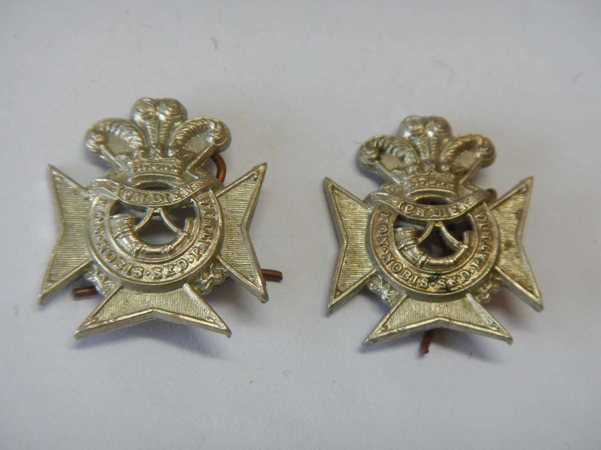 Cape Peninsula Rifles W/M pair collar badges - condition as per photos