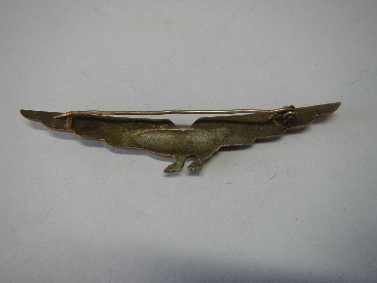 Italian badge lot # 10 - condition as per photo