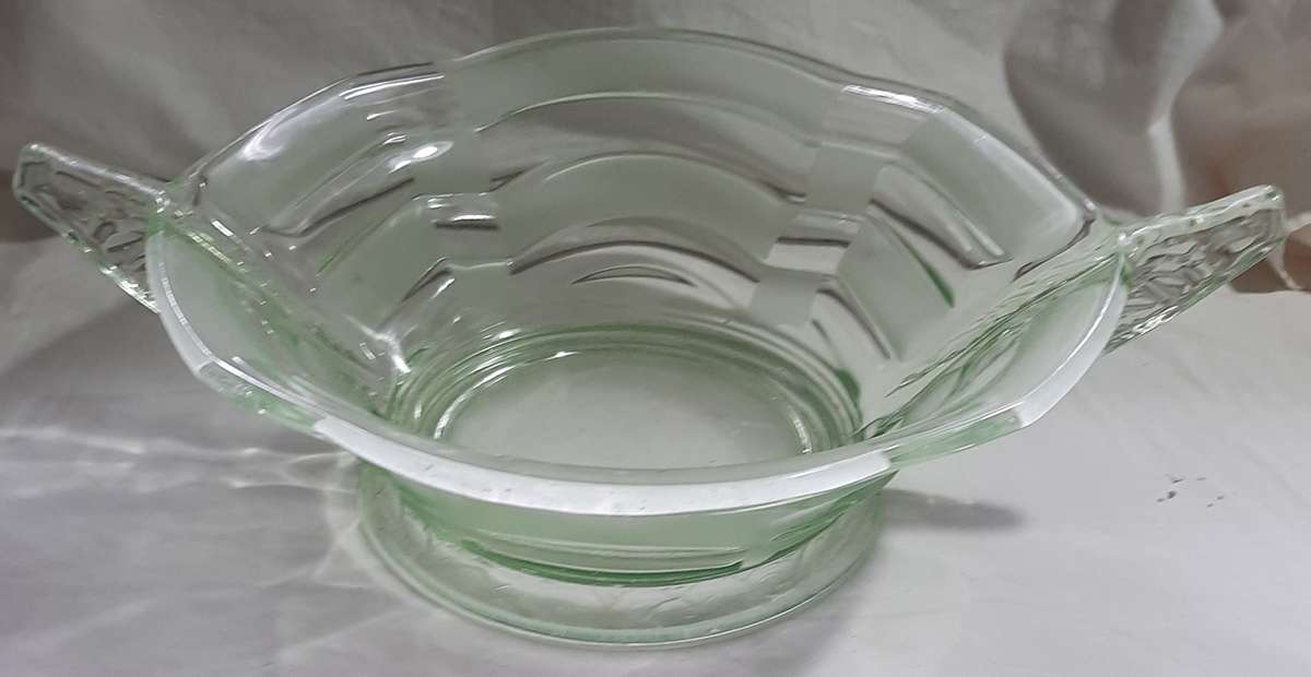URANIUM GLASS ART DECO FRUIT BOWL