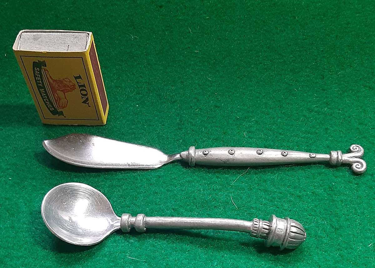 CARROL BOYES SUGAR SPOON AND BUTTER/PATE KNIFE