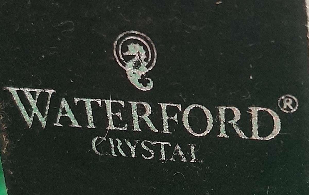 WATERFORD CRYSTAL PICTURE FRAME