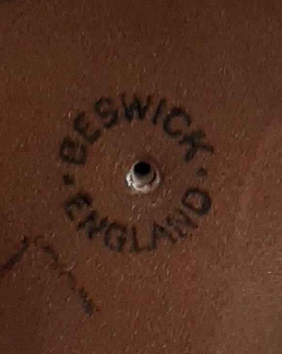 LARGE BESWICK HORSE FIGURINE THE WINNER NO 2421