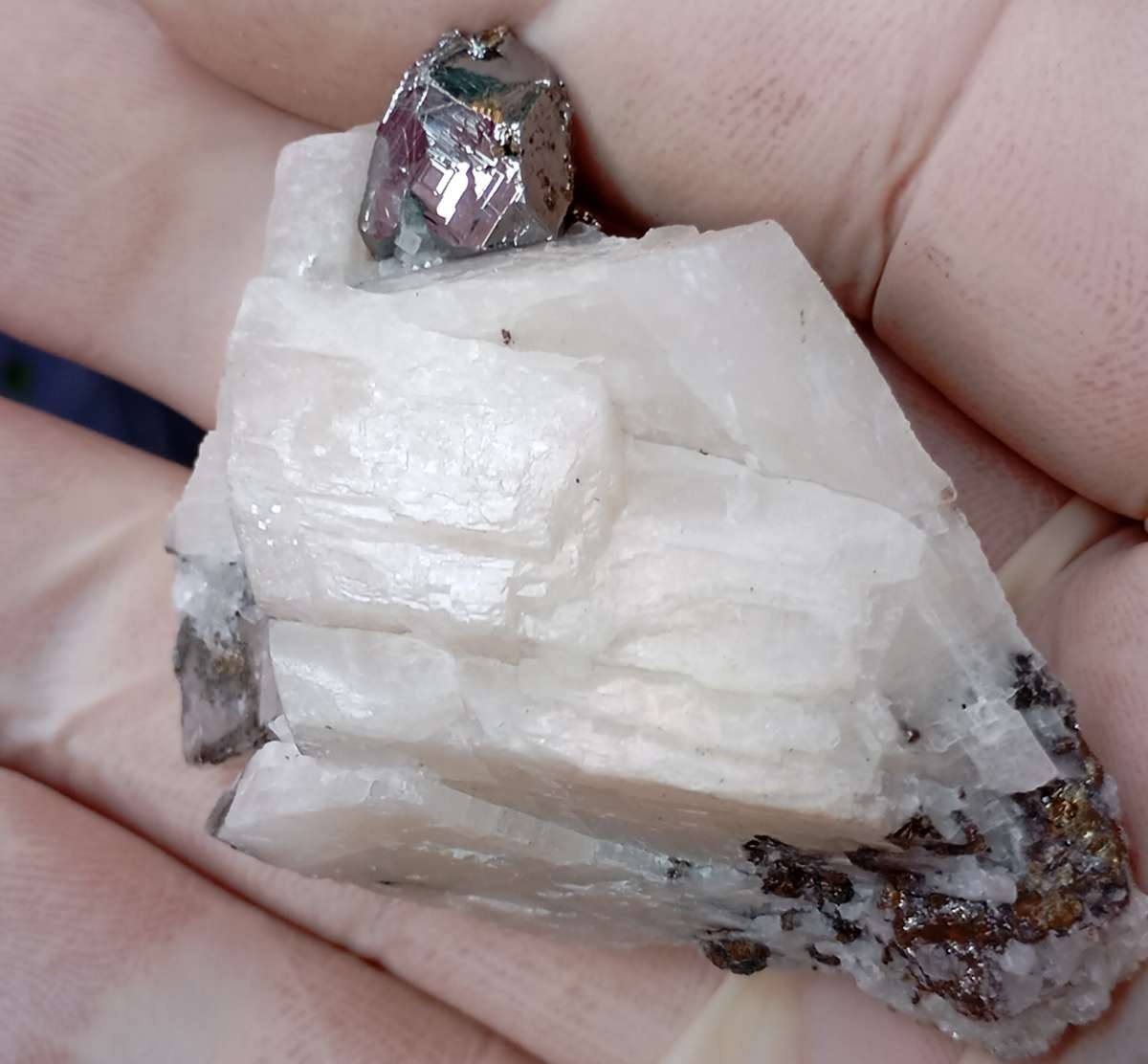 Carrolite chalcopyrite calcite - Kamoya South II mine DRC Congo