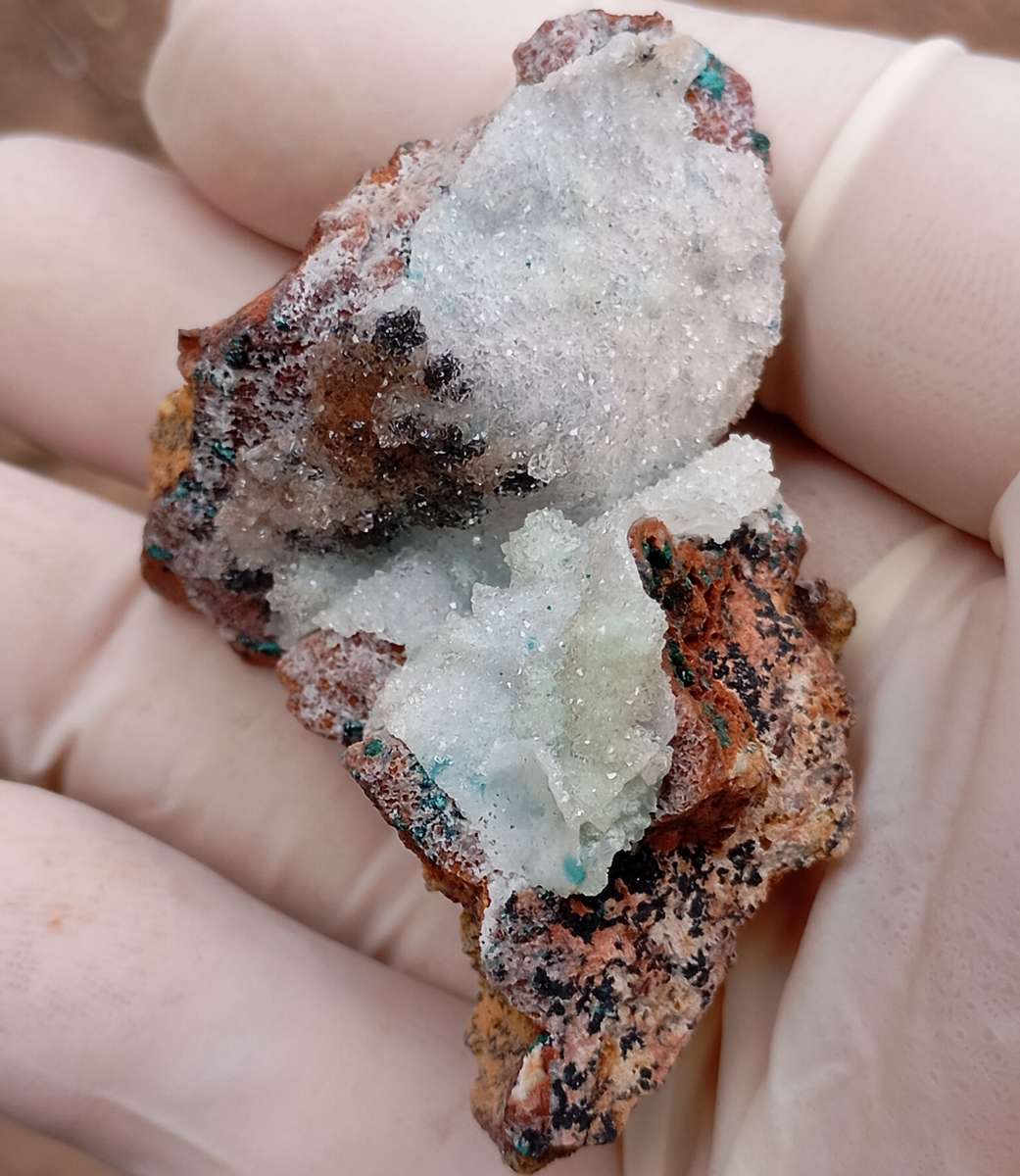 Pseudomalachite heterogenite quartz - Tenke Fungume mine DRC Congo