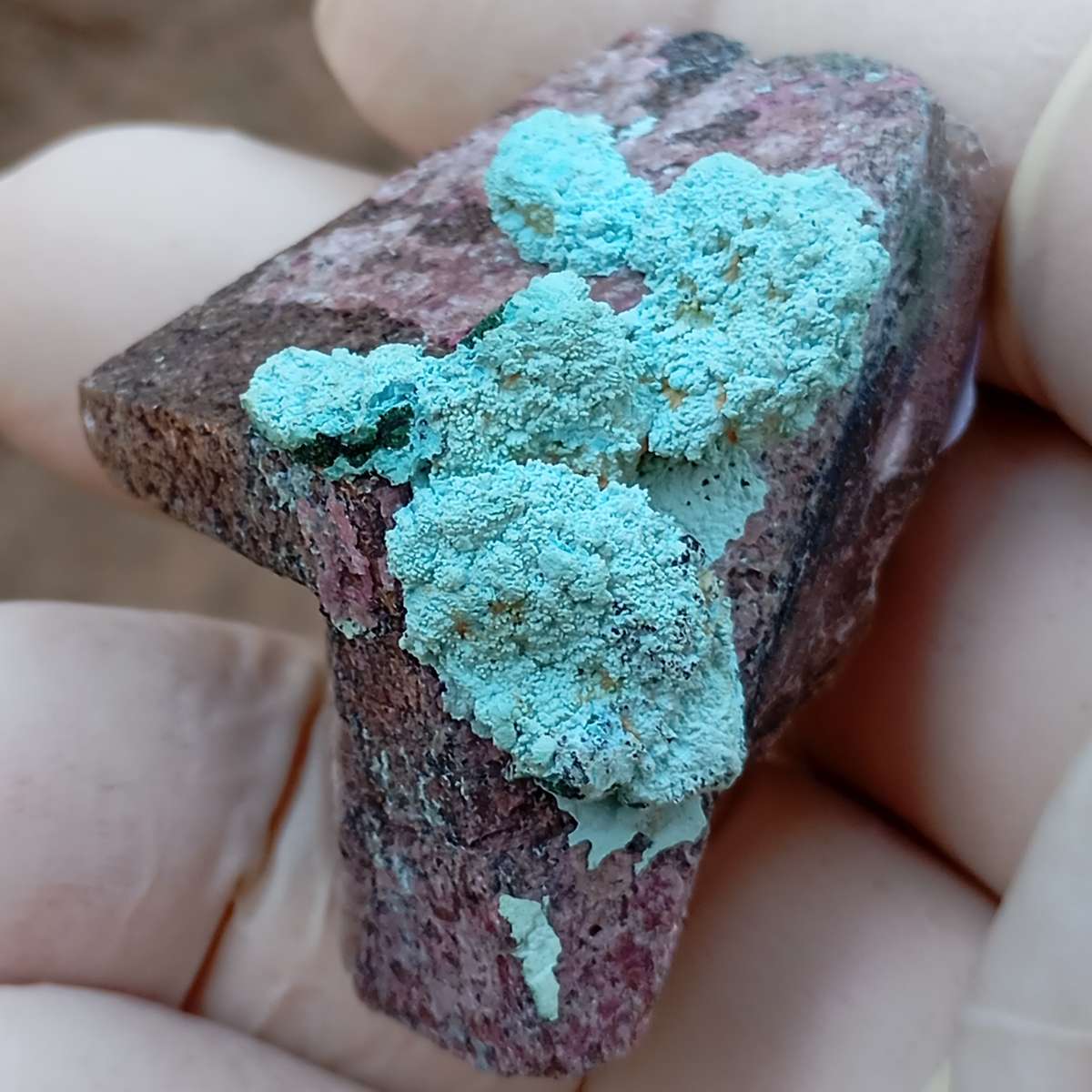 Cobaltoan calcite chrysocolla malachite heterogenite- Kakanda deposit DRC Congo