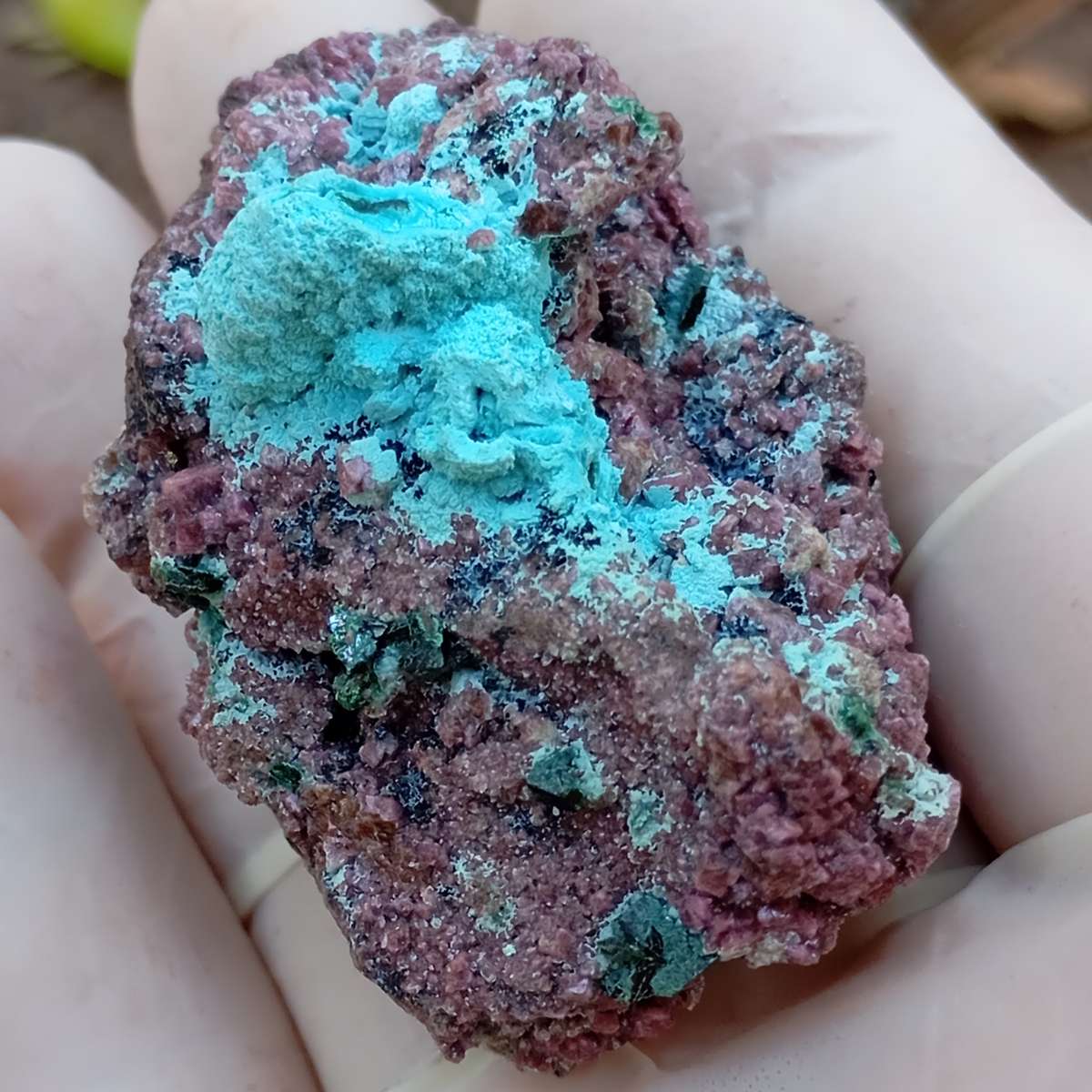 Malachite chrysocolla cobaltoan calcite heterogenite quartz - Kakanda deposit DRC Congo