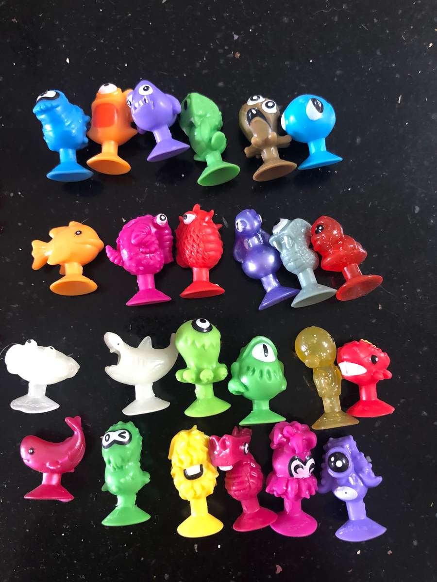 87 x STICKEEZ Collectors Figurines from Pick n Pay