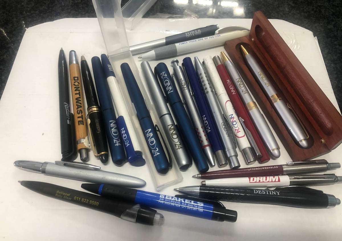 23 Collectable Writing Pens