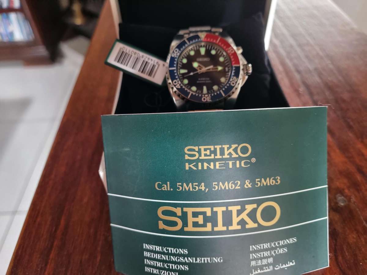 SEIKO KINETIC DIVERS CAL.5M62 BOXED