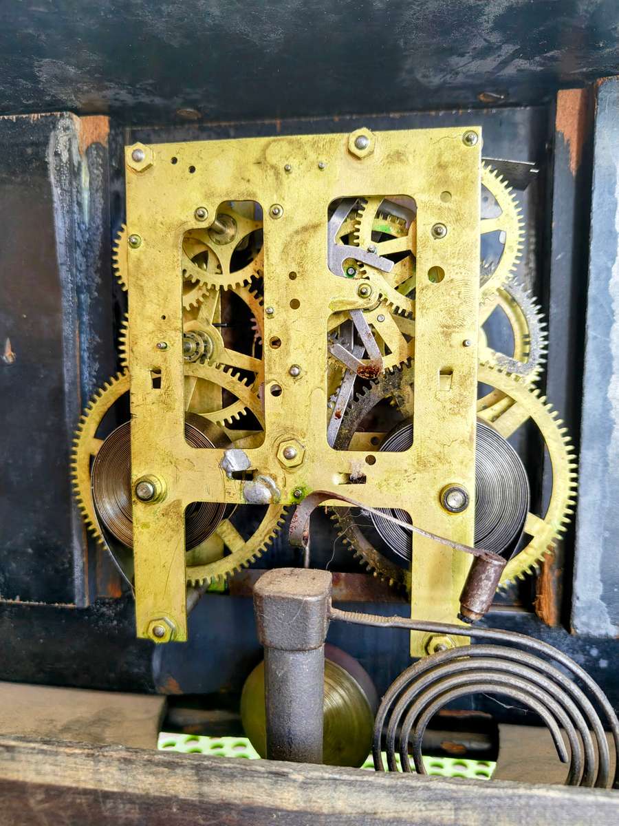 INGRAHAM MANTEL CLOCK