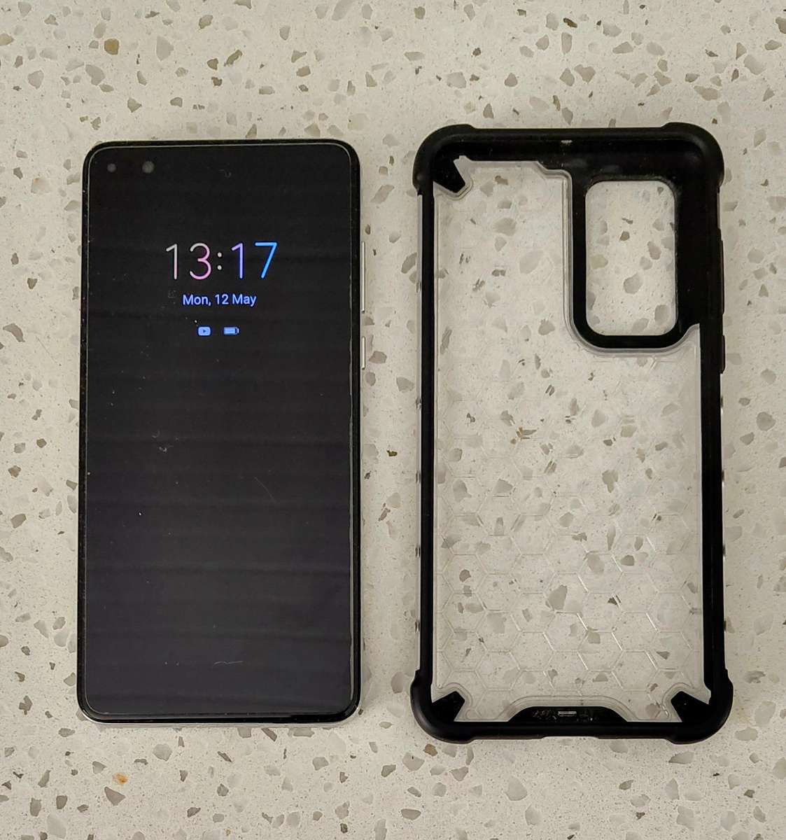 HUAWEI P40 5G - NEW CONDITION