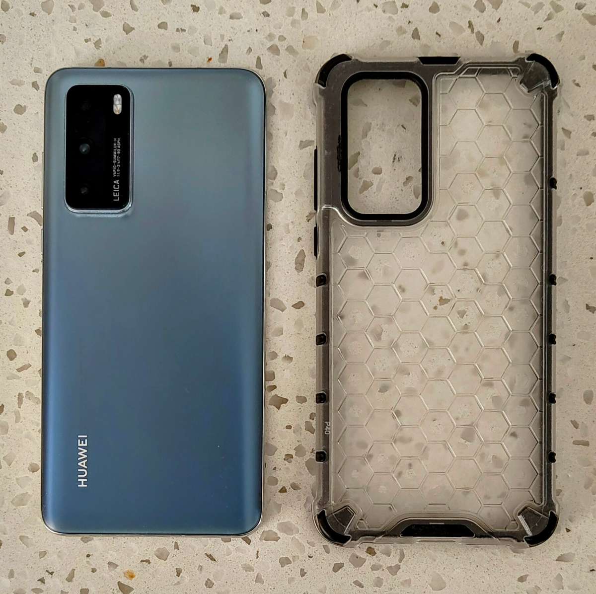 HUAWEI P40 5G - NEW CONDITION