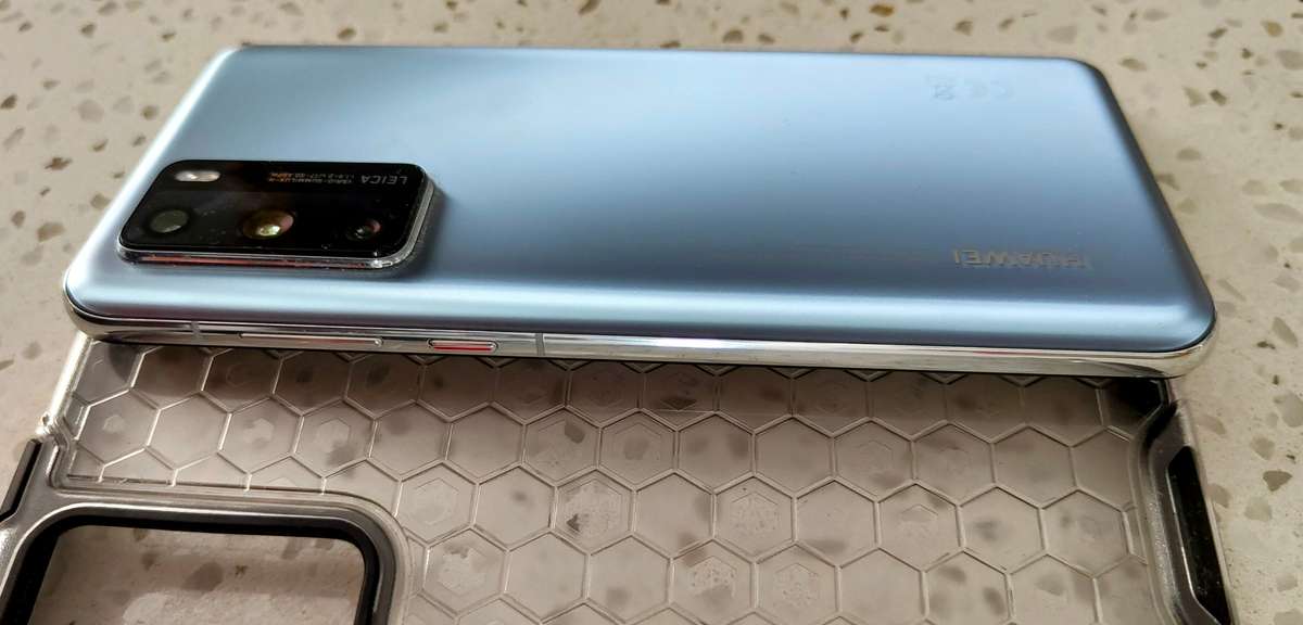 HUAWEI P40 5G - NEW CONDITION