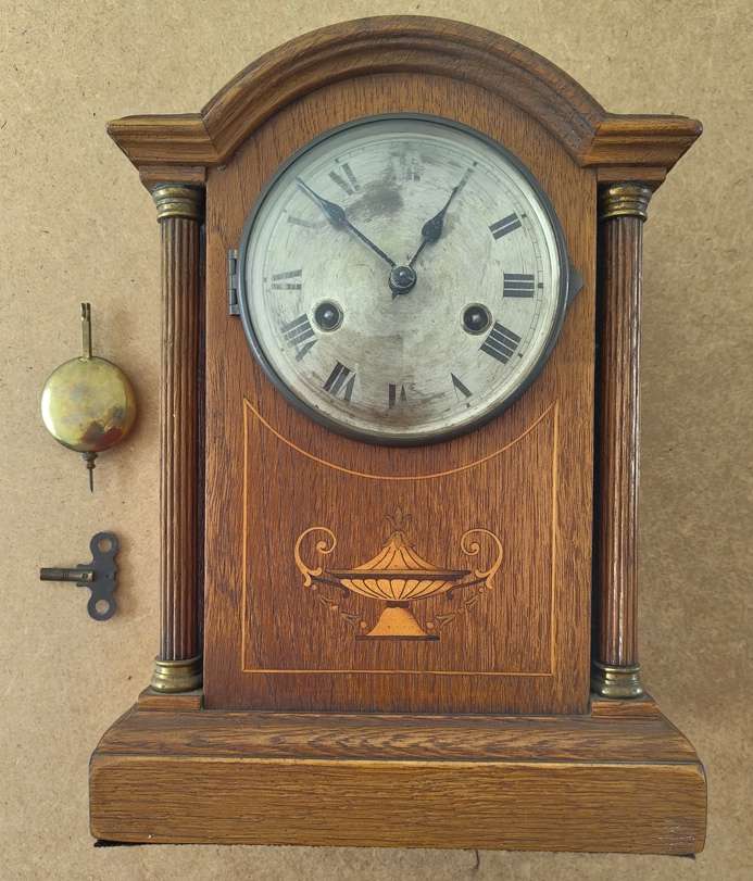 HAC MANTEL CLOCK - WORKING